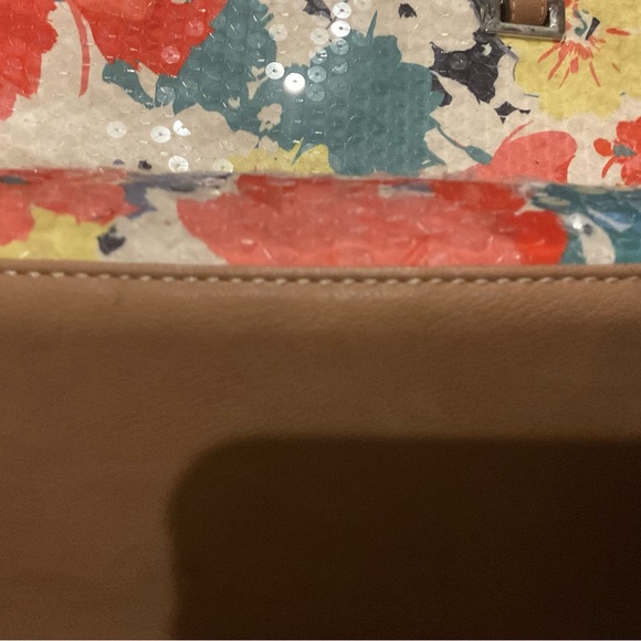 BOH-CHIC NINE WEST SEQUIN FLORAL CLASSIC SPRING CARRY ALL. EXCELLENT CONDITION. - Picture 8 of 8